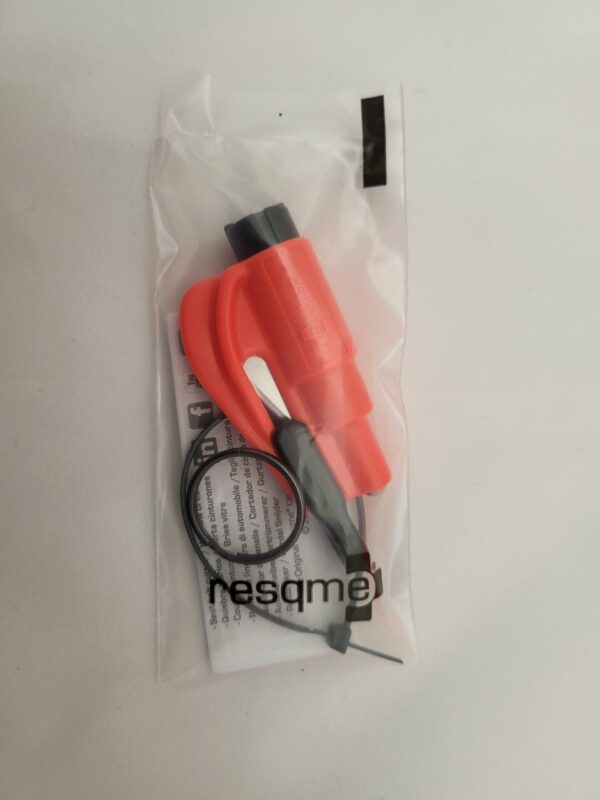 Car Rescue  Tool  3 in 1  glass breaker, cutter and whistle